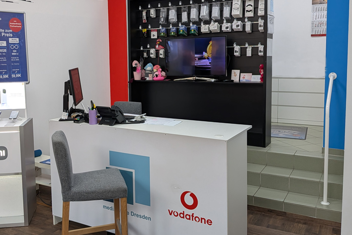 media-store-dresden-zwinglistrasse-innen media store Dresden Gruna innen